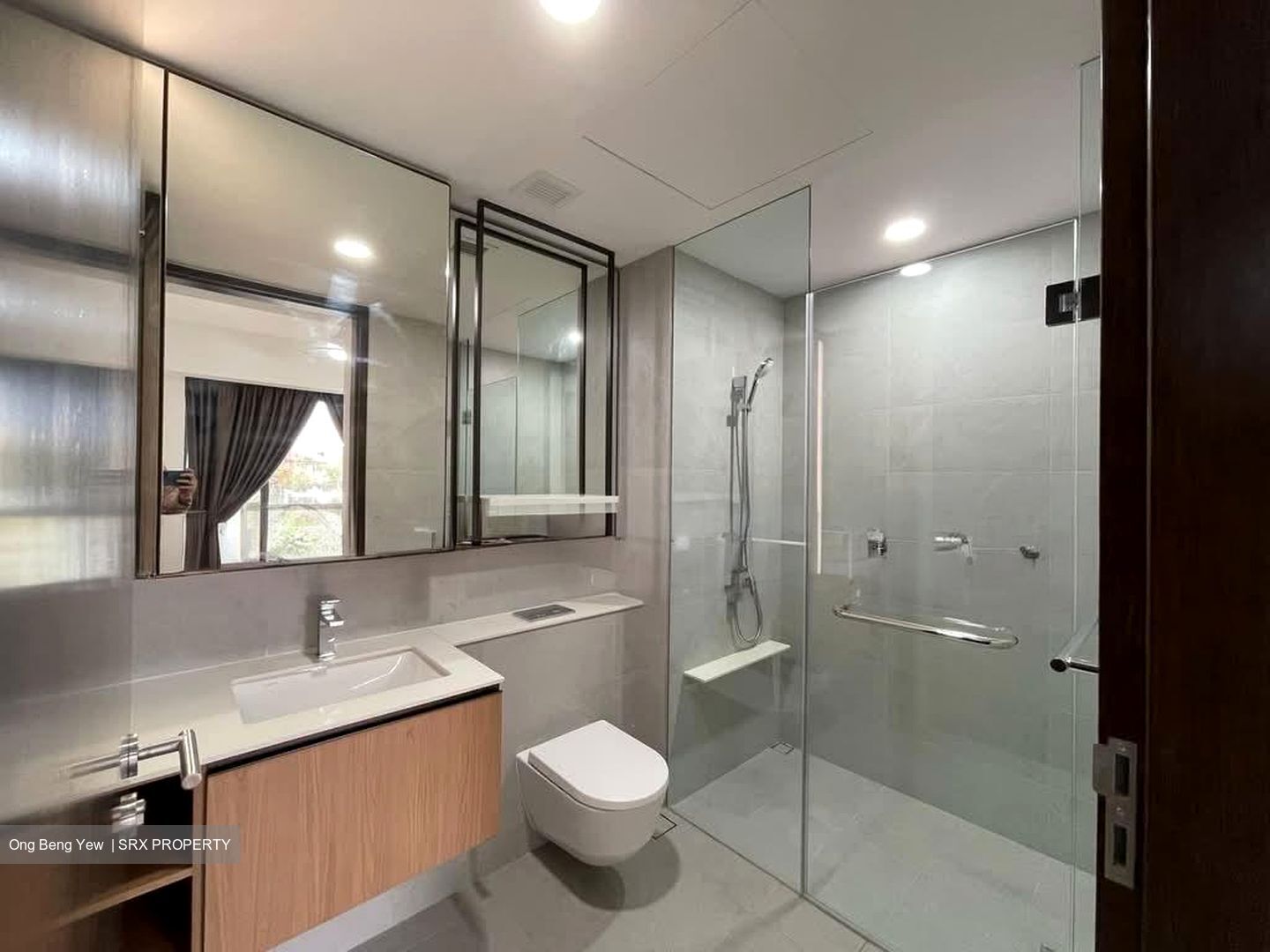 Sembawang Hills Estate (D20), Terrace #602720341